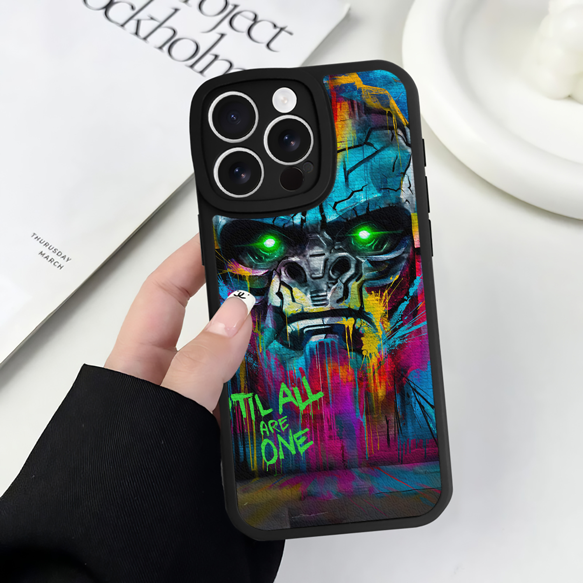 （画像用） Transformers トランスフォーマー 【iPhone 16シリーズ対応】シリコンスマホケース（レザー調） 材質：シリコン
